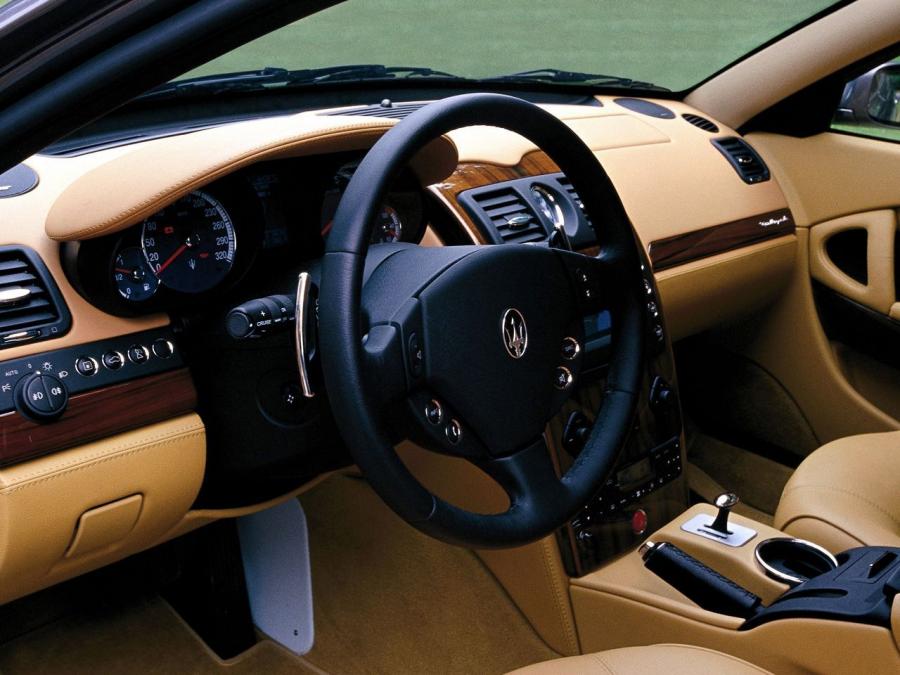  Maserati Quattroporte 2004 года  (фото 64 из 67)